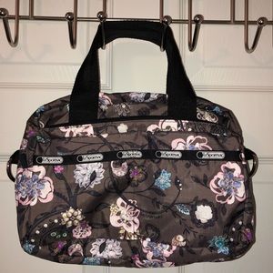 Lesportsac lightweight bag in grey/pink